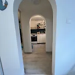 Rozi Garden Vendeghaz Badacsony בדקסוניטומאי