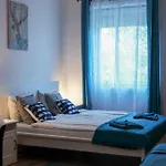 Rozi Garden Vendeghaz Badacsony בית הארחה בדקסוניטומאי