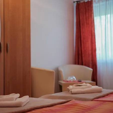 Rozi Garden Vendeghaz Badacsony Konukevi Badacsonytomaj