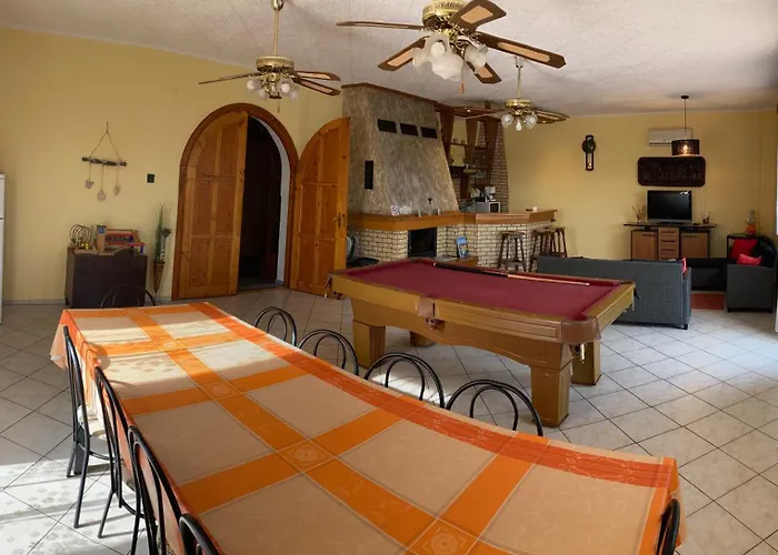 Rozi Garden Vendeghaz Badacsony 包道乔尼托毛伊